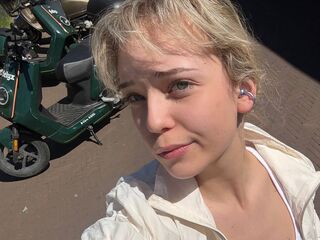 camwhore shaving pussy KeilaTouchton