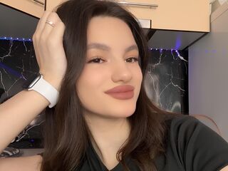 shower KendraMatrone