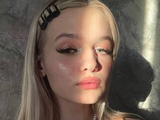 hot webcam picture KianaStark