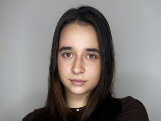 live sex webcam KristanKhiev