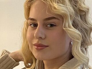 cam bitch LaniePlewa