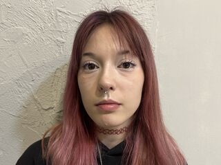 naughty camgirl masturbating with dildo LaraWils