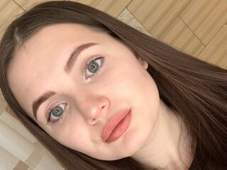 fingering cam girl LauriMaynor