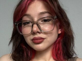 web cam chat LessyGrayce