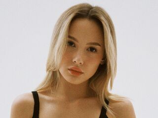 adult webcam chat LeticiaTso