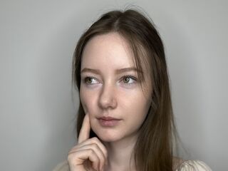 nude cam girl pic LinaBrossardie