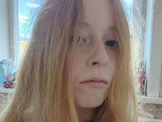 fingering webcam girl LonaTonas