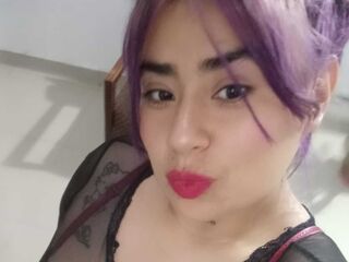 camslut topless LorentQuint
