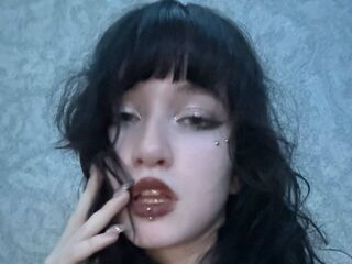 free live chat LouisePerrish