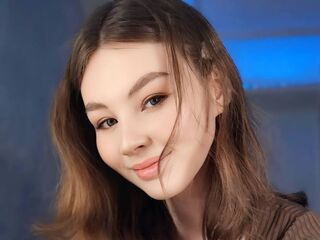 cam girl photo LuanneGfroerer