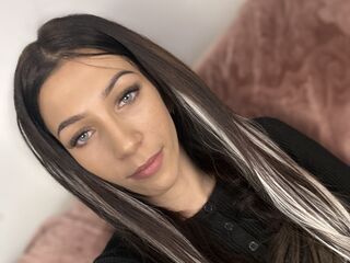 hot cam girl masturbating with vibrator LunaVixen