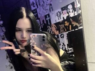 nude webcam girl picture MaishaHanawalt