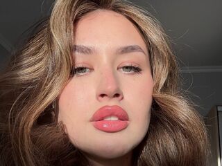 chat room live show MarielleDefalco