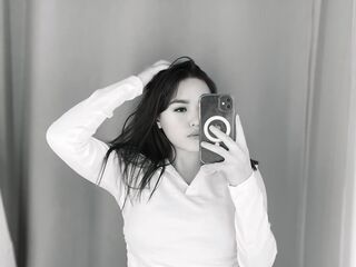 masturbating cam girl MarlenaDutro