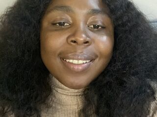 naked cam girl masturbating with dildo MayaBrownn