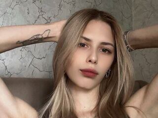 naked cam girl fingering pussy MayeRidenour