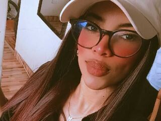 naked girl with webcam MeliRivers