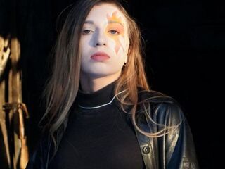 cam girl showing tits MerlynHepburn