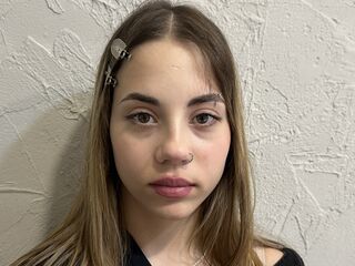 live webcam girl MiaChoo