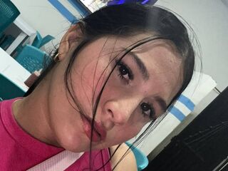 masturbating cam girl MiaMorett