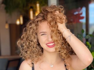 nude camgirl pic MiaPolanska