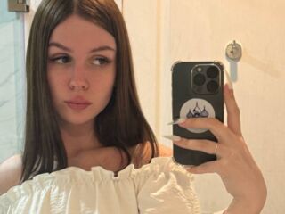 babe web cam MiaRioti