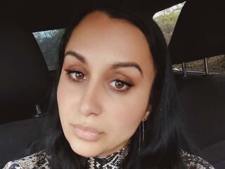 adult chatroom MirelleRose