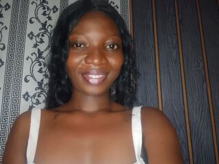 web cam live MooreAngelica