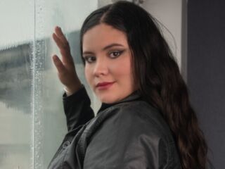 beautiful cam girl NahiaMonet