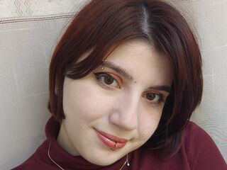 camgirl masturbating with vibrator OrianaSecret
