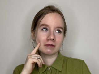 webcam girl PiaBlumstein