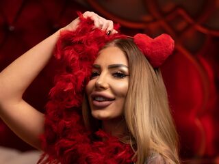 fingering camgirl RaquelleInks