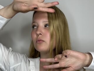 chat room live show RosalindaKisor