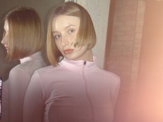 cam girl spreading pussy RosinaHeverley