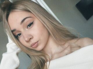 nude webcamgirl pic ShaquitaSofranko