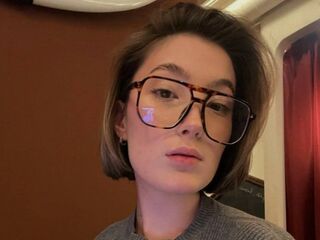 jasmin webcam model SheilaSweezer