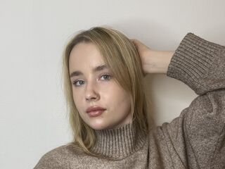 naked cam girl TeishaCaram