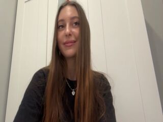 cam girl masturbating with vibrator ThedaDukas