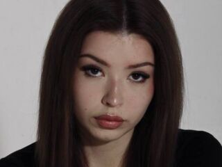 naughty cam girl masturbating with dildo TheresiaPolitz