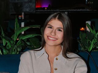 live cam girl photo TiaBeumer