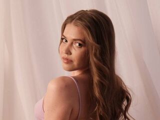 chat room livesex TowandaFerard