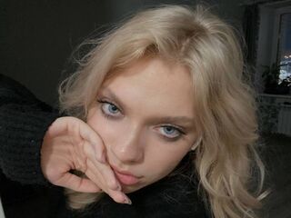 sexy webcam girl WilonaFaux