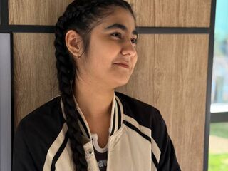 nude webcamgirl YukoKlapper