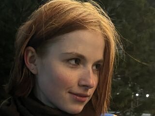 hot webcam slut YumiMee